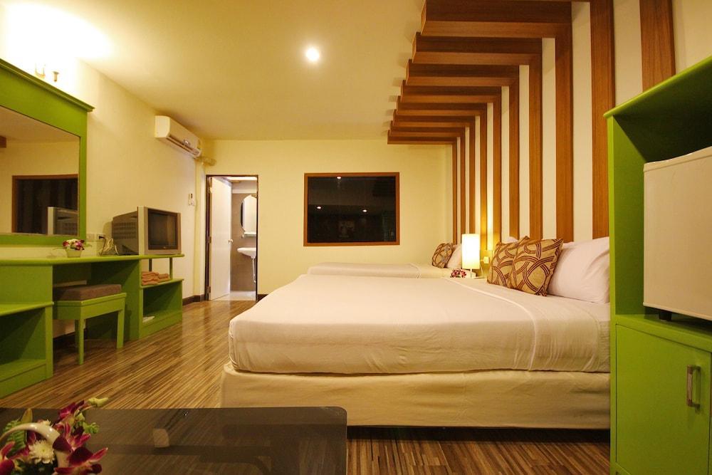 Windmill Resort Hotel Pattaya Ngoại thất bức ảnh